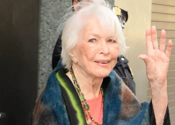 Ellen Burstyn